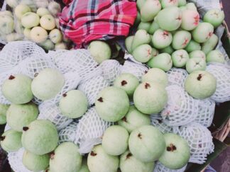 Guava Amarood Peyara from Local Fruits Market